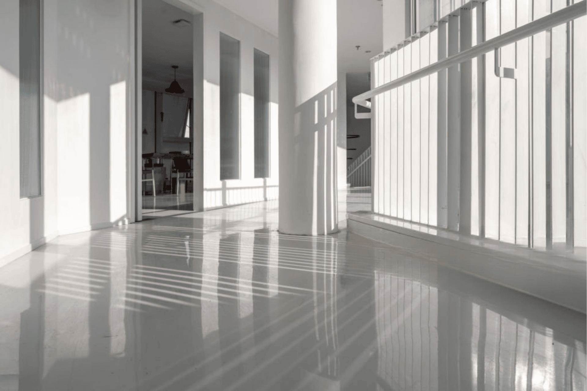 self-leveling-polished-overlays-banner