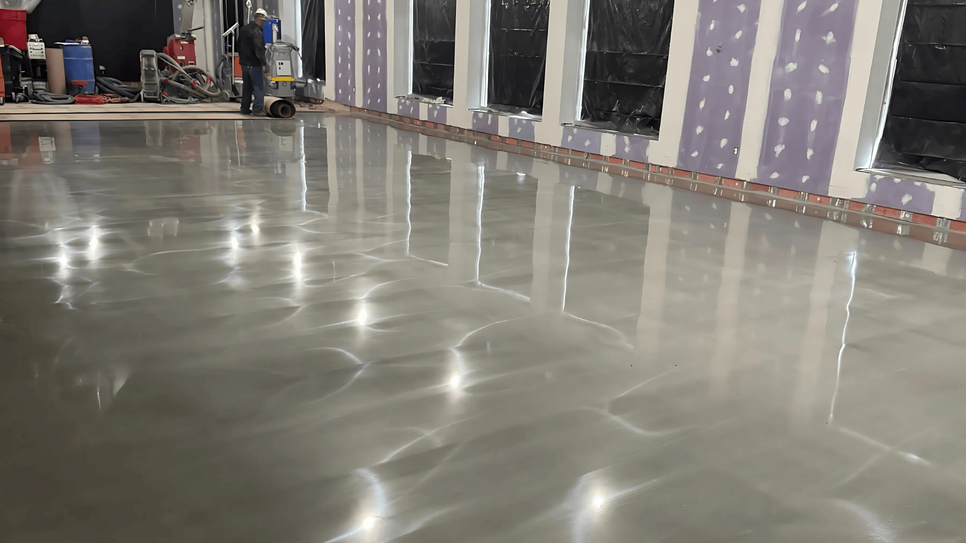 self-leveling-polished-overlays-banner